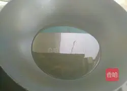 Illustration of how to make bacon and winter melon clips 16