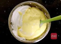 Cranberry Chiffon Cake Recipe Illustration 15