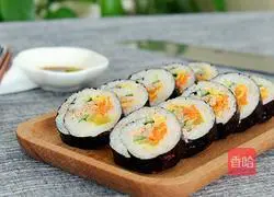 Illustration of how to make tuna sushi 14