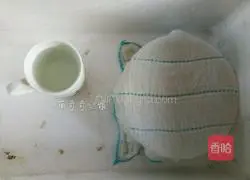 Illustration of how to make money buns 6