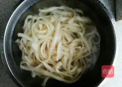 Illustration of how to make cold noodles 12