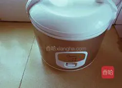 Illustration of how to make three cups of duck in rice cooker 7