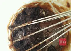 Chocolate Oreo Lava Mug Cake Recipe Illustration 6