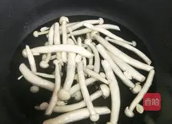 Illustration of how to make pan steamed bun pizza 2