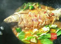 Illustration of braised Wuchang fish 9