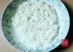 Illustration of how to make pearl dumplings 2