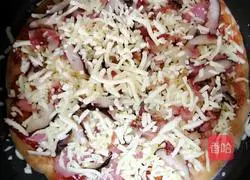 Illustration of how to make pizza in a pan 14