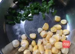 Illustration of how to make kimchi and seafood rice noodles 2