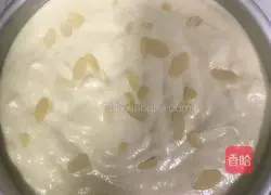 Illustration of how to make chiffon cake 14