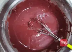 Red Velvet Strawberry Naked Cake Recipe Illustration 6