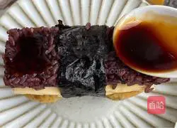 Illustration of how to make popcorn sandwich 8