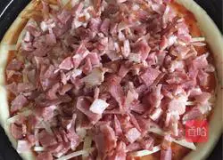 Homemade Bacon Pizza Recipe Illustration 9