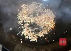 Illustration of how to make minced meat, spinach and tofu soup 4