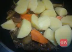 Potato stew Illustration of how to cook chicken 6