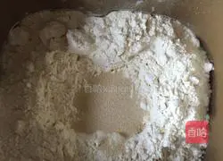 Illustration of how to make cocoa roll toast 1