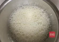 Illustration of how to make rice cooker cake 6