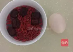 Illustration of how to make egg glutinous rice soup 1 