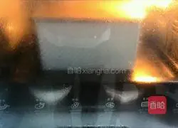 Illustration of making toast bread 11