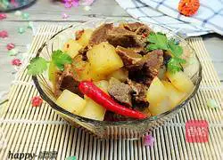 Illustration of home-style braised beef 16