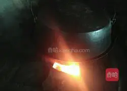 Dry Illustration of how to make pickled cabbage mixed with oatmeal noodles 4