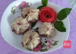 Illustration of how to make siu mai with kimchi and pork stuffing 8