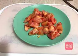 Beat braised noodles with eggs Illustration of how to do it 1