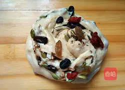 Illustration of how to make nut bread 3