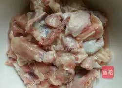 Illustration of how to make chicken soup 1