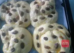 Illustration of how to make raisin old-fashioned bread 9