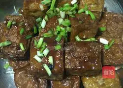 Illustration of how to make meat stuffed tofu box 14