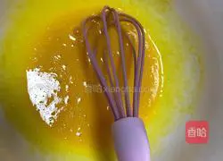 Illustration of how to make the original chiffon cake 3 