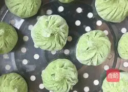 Illustration of how to cook bread with vegetable juice 6