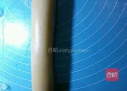 Illustration of how to make sugar cake 14