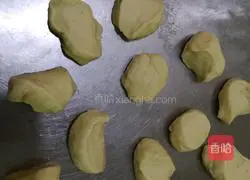 Cheese and ham croissants recipe 8