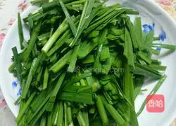 Illustration of how to make dried chives and tofu 1