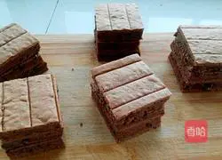 Cocoa Almond Cake Recipe Illustration 16