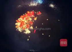 Illustration of how to make kimchi shredded beef 4