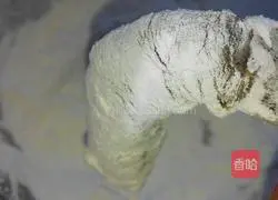 Illustration of how to make golden anchovies 5