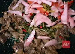 Illustration of how to make kimchi and pork liver 8