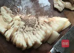 Illustration of how to make white meat 6