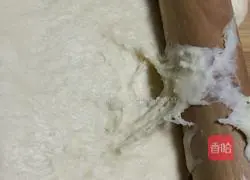 Illustration of how to make meat floss bread 9