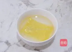 Illustration of how to make dragon fruit mousse cake 16