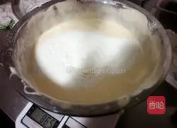 Illustration of how to make old-fashioned sponge cake 4