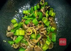 Illustration of how to make Thai delicious chicken gizzards 14