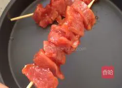 Illustration of how to make New Orleans barbecue 10