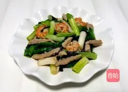 Illustration of how to make shredded pork with green onions 9