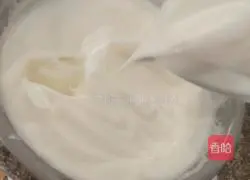 Matcha Chiffon Cake Recipe Illustration 9