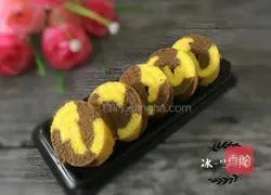 Illustration of how to make two-color cake rolls 18