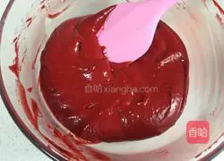 Red Velvet Butter Cake Roll Recipe Illustration 6