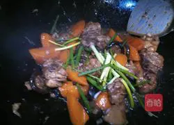 Illustration of Braised Chicken Legs with Carrots, Shiitake Mushrooms 11